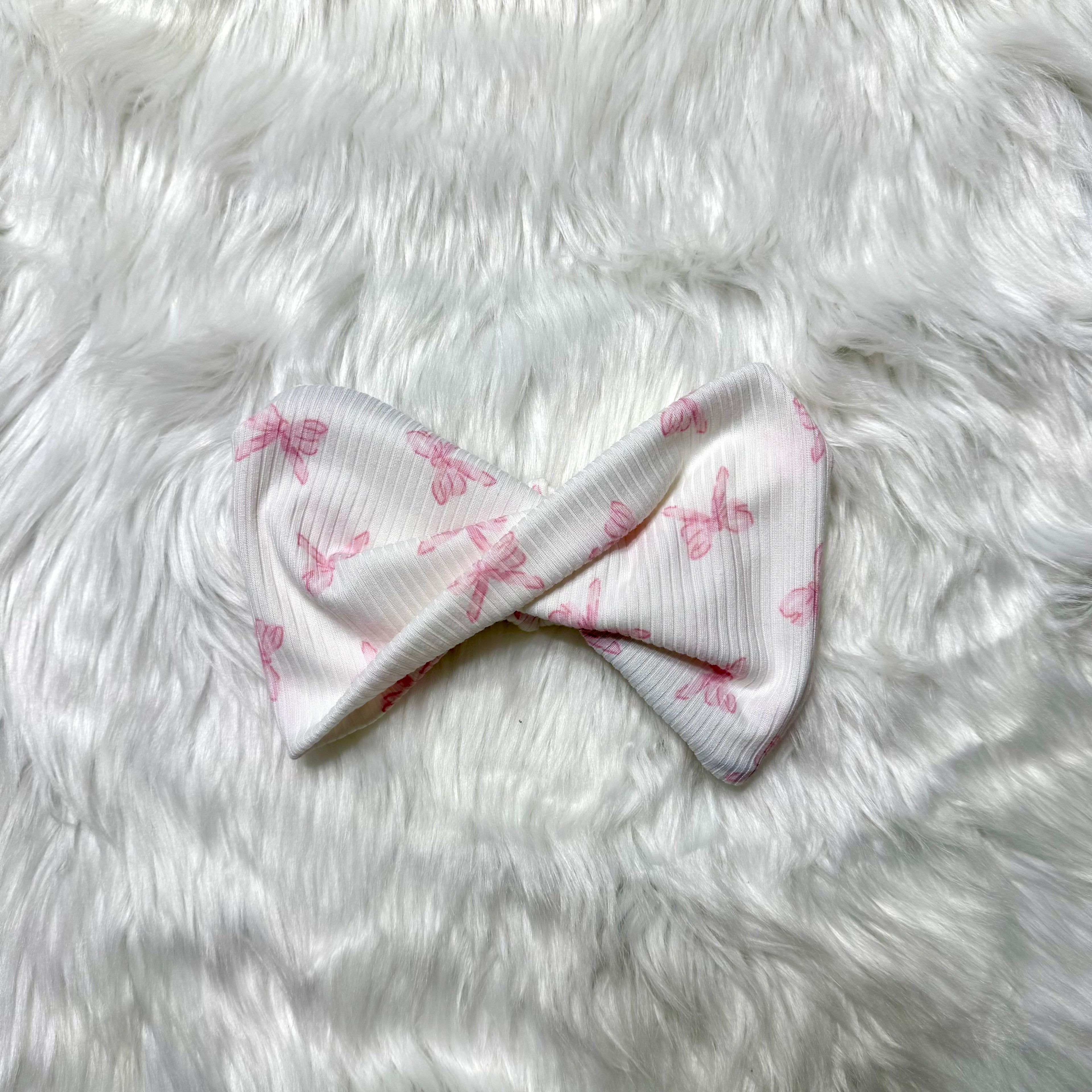 Pink bows
